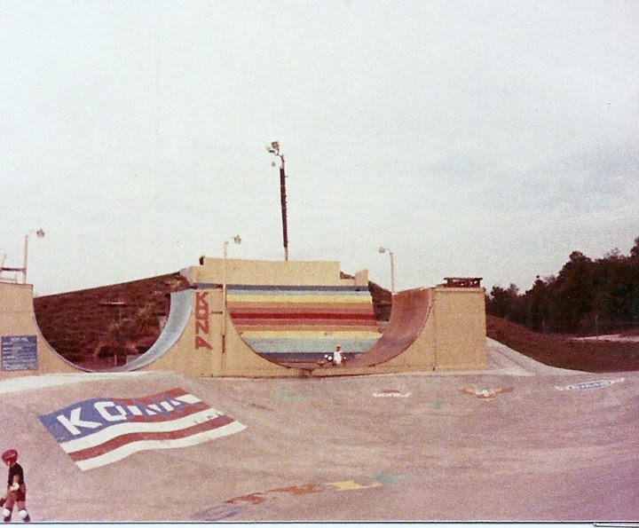 half-pipe-and-vert-ramp-back-to-back